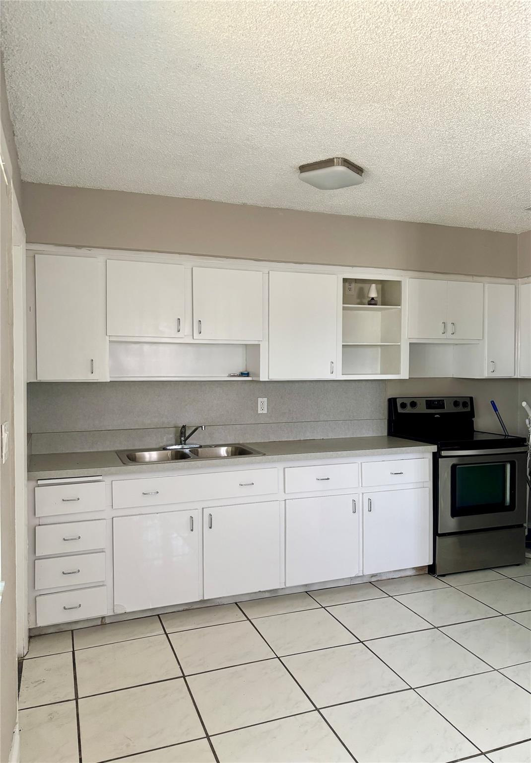 1281 NW 30th Ave #1,Fort Lauderdale, FL 33311