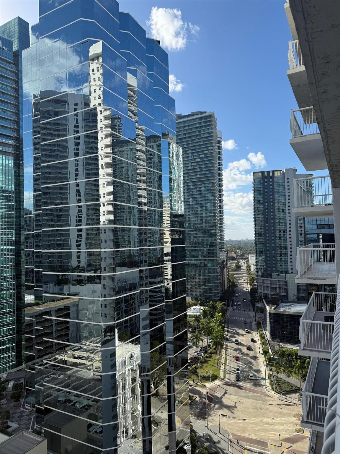image The Club At Brickell Bay21