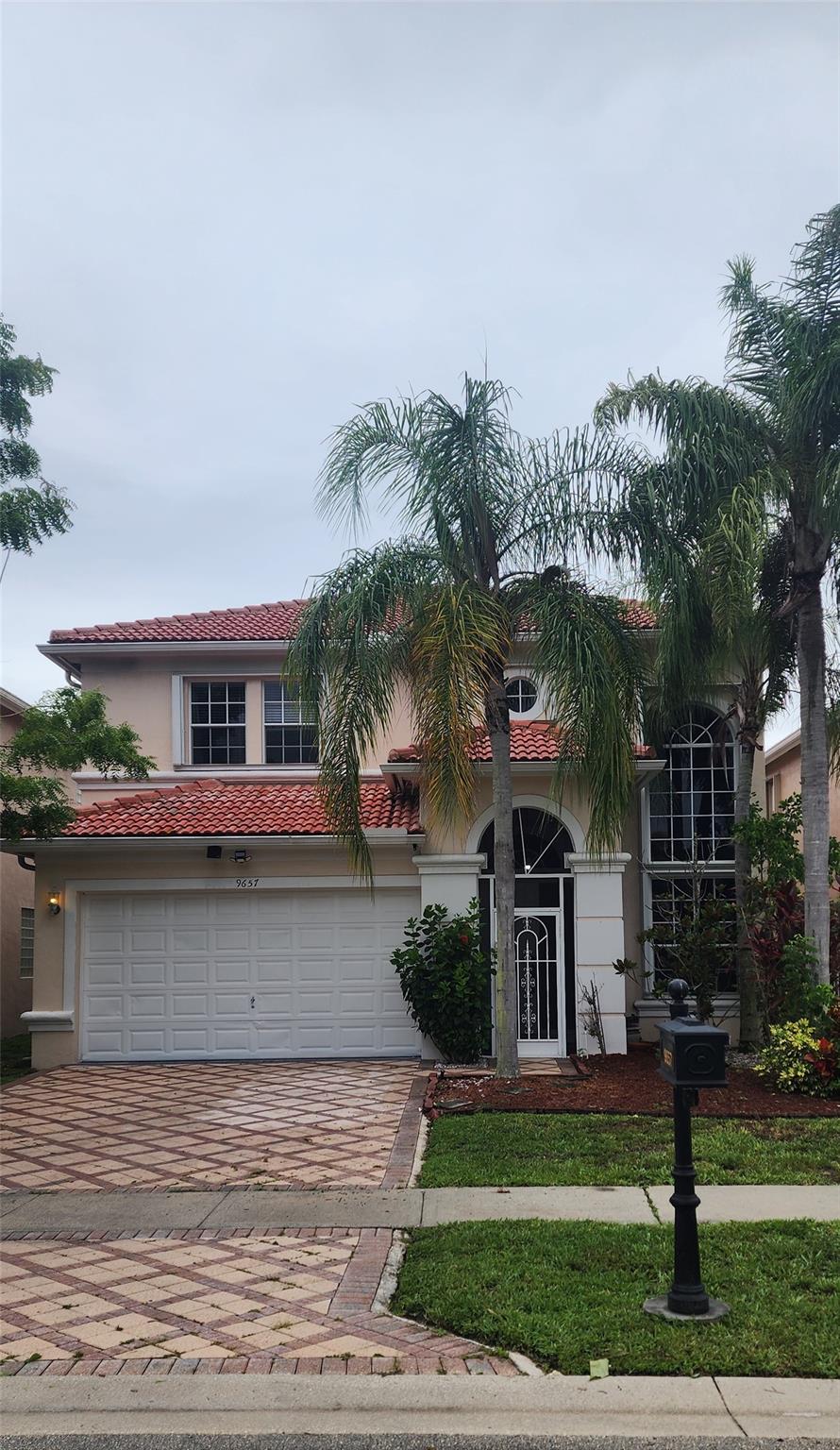 9657 Vineyard Ct