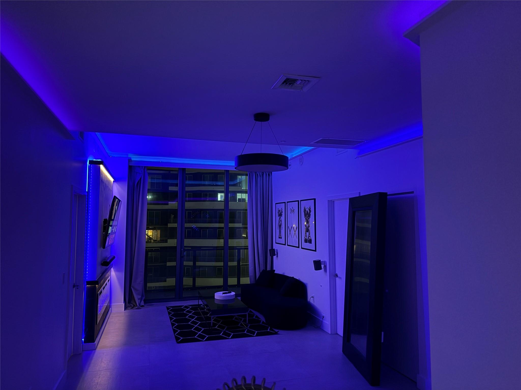 image Avenue21