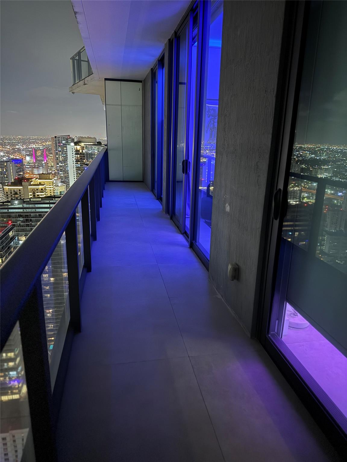 image Avenue25