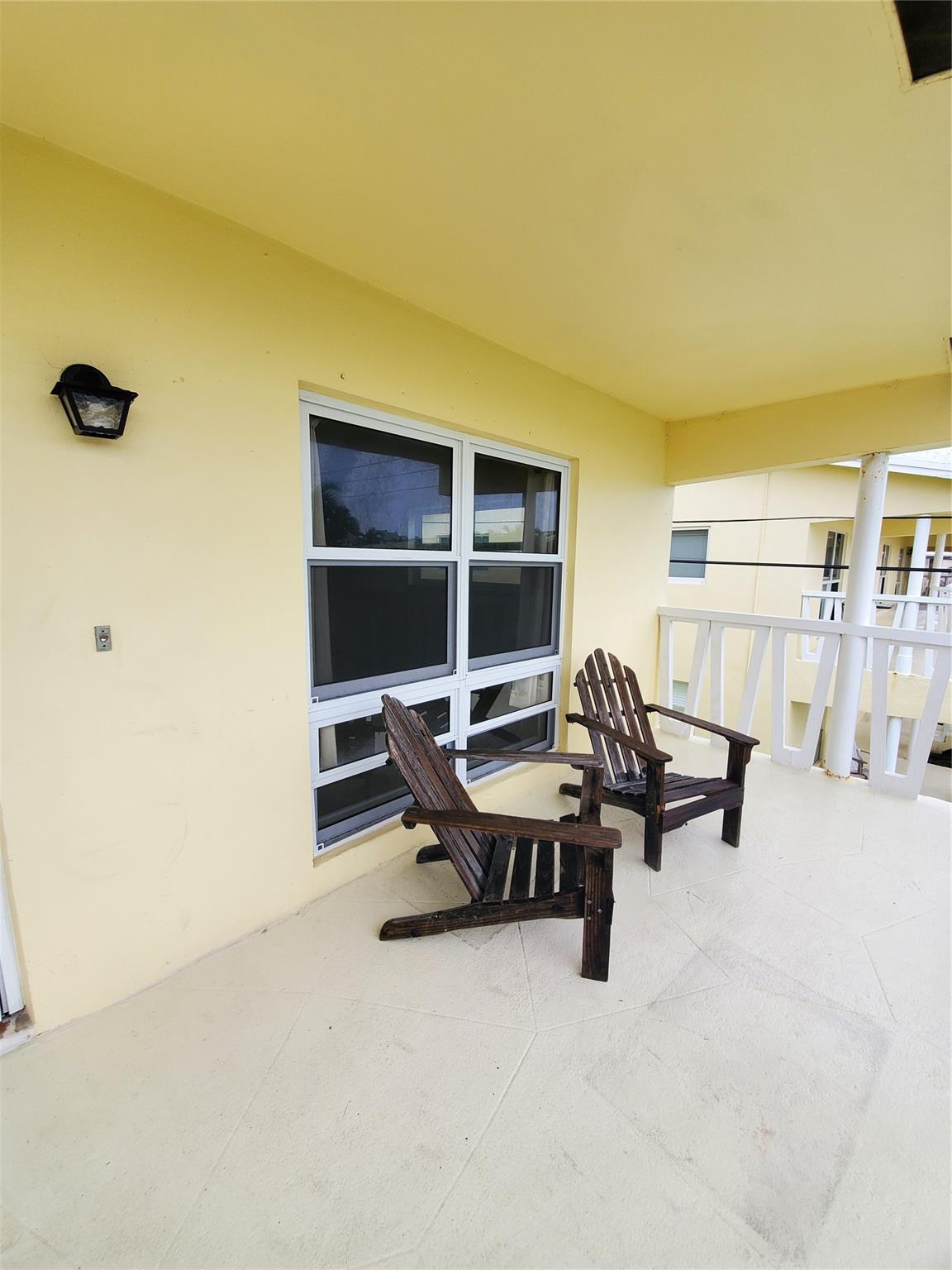 2755 NE 28th Ave #E3 Lighthouse Point, FL 33064