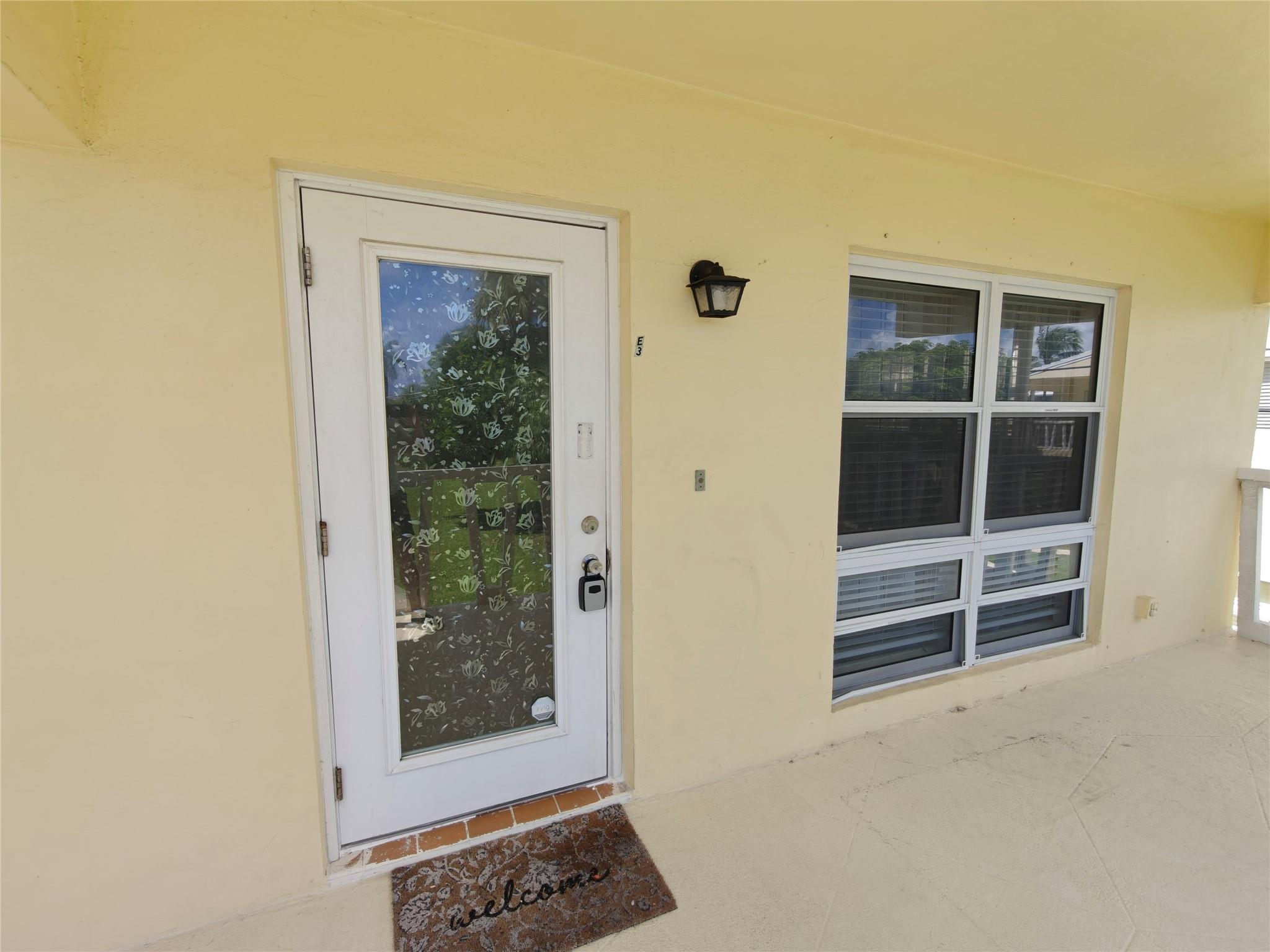 2755 NE 28th Ave #E3 Lighthouse Point, FL 33064
