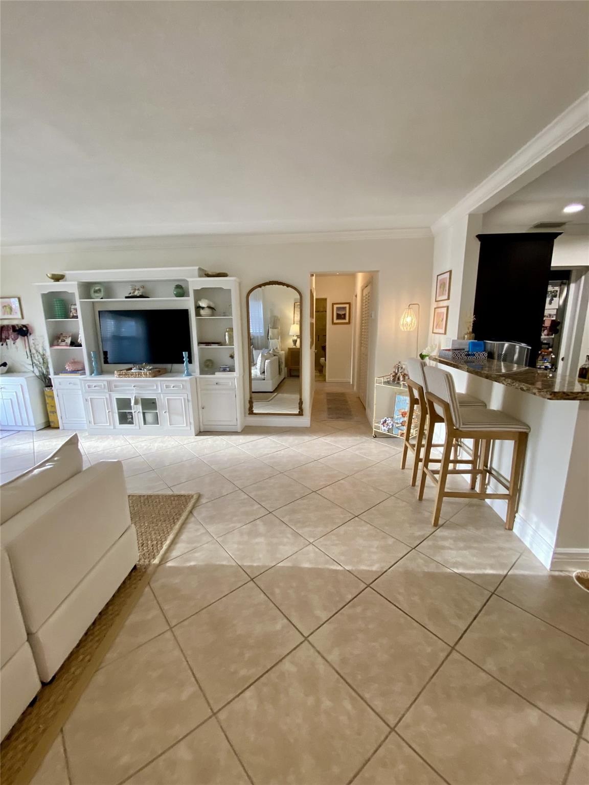 2755 NE 28th Ave #E3 Lighthouse Point, FL 33064