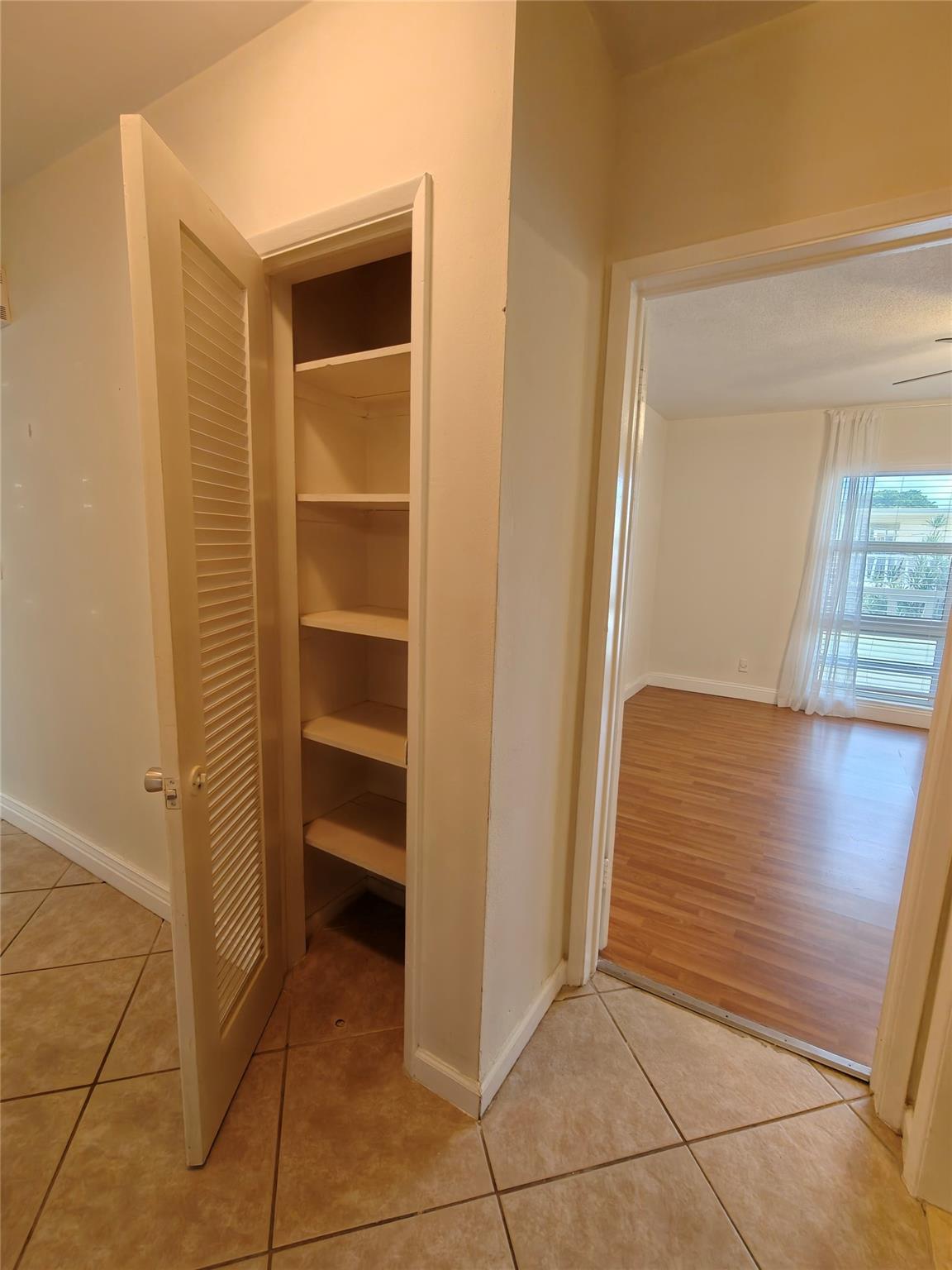 2755 NE 28th Ave #E3 Lighthouse Point, FL 33064