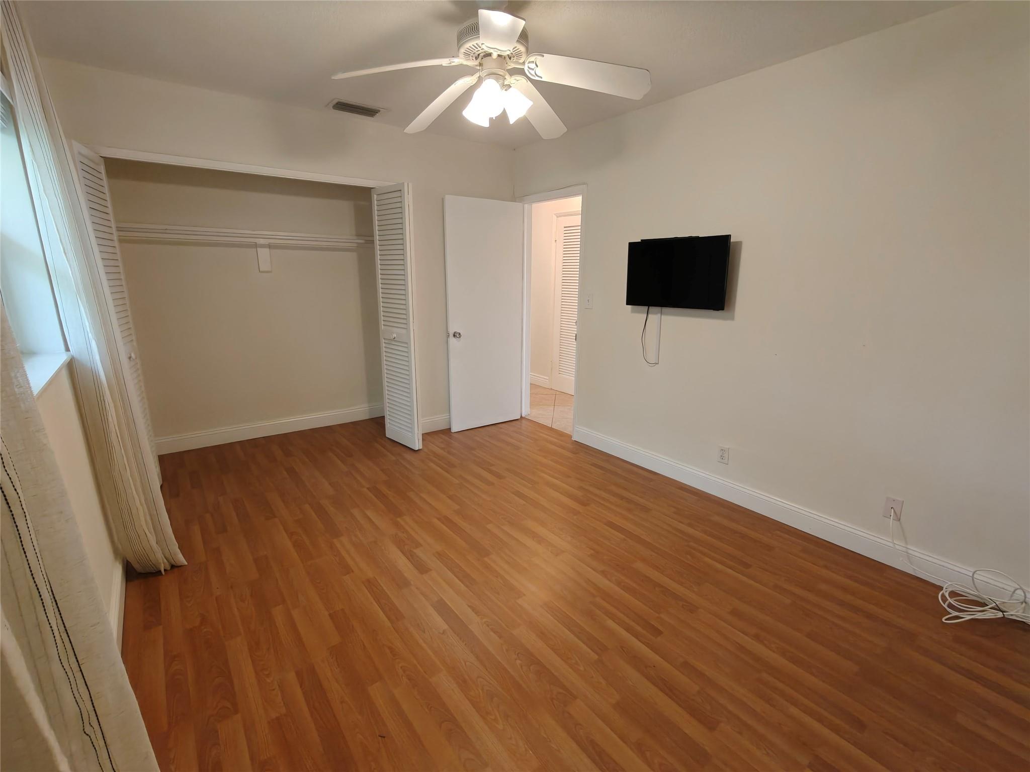 2755 NE 28th Ave #E3 Lighthouse Point, FL 33064