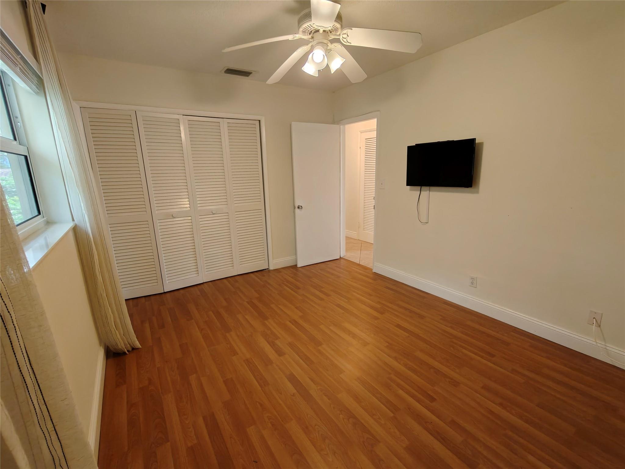 2755 NE 28th Ave #E3 Lighthouse Point, FL 33064