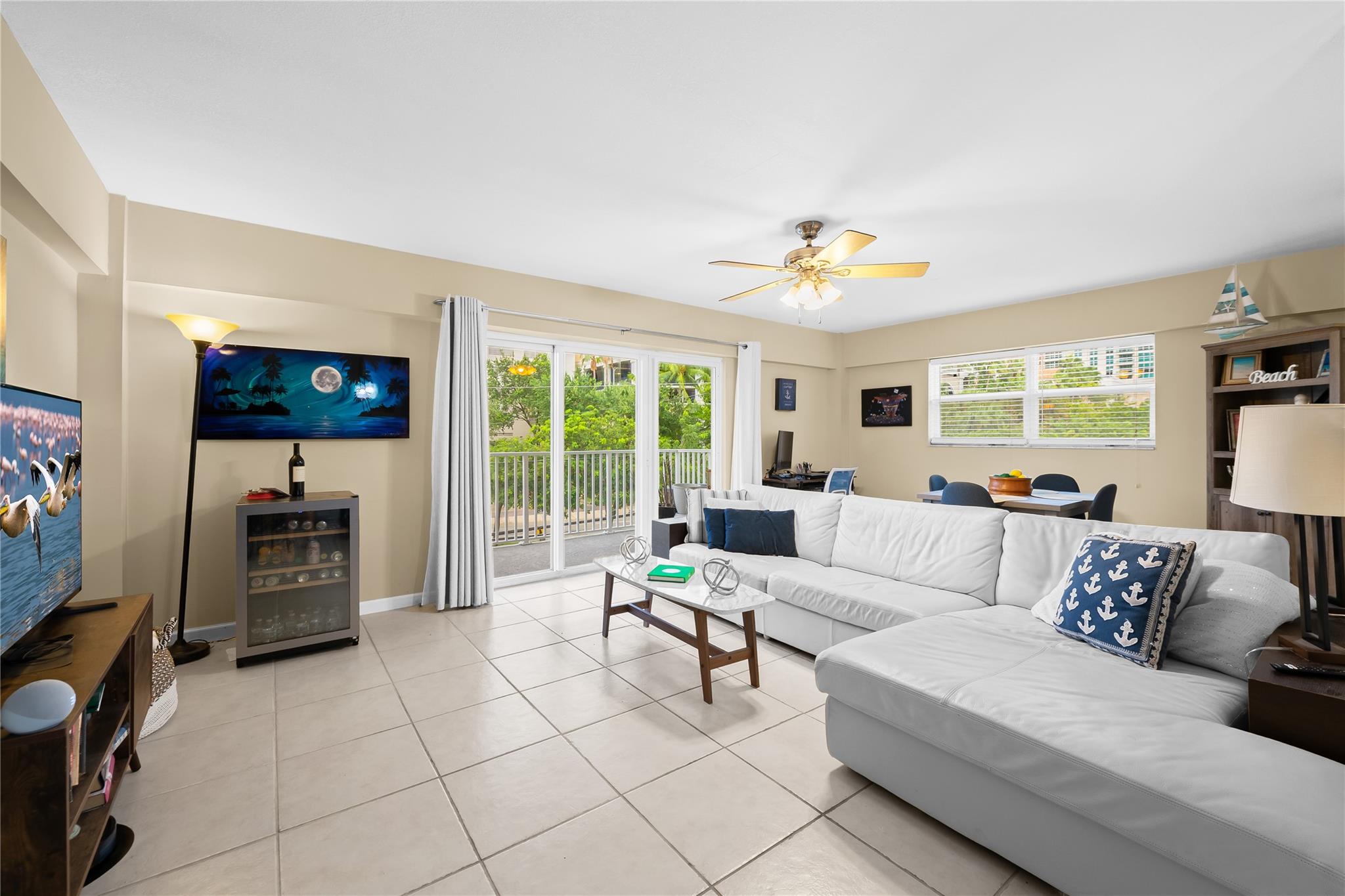 95 N Birch Rd #304