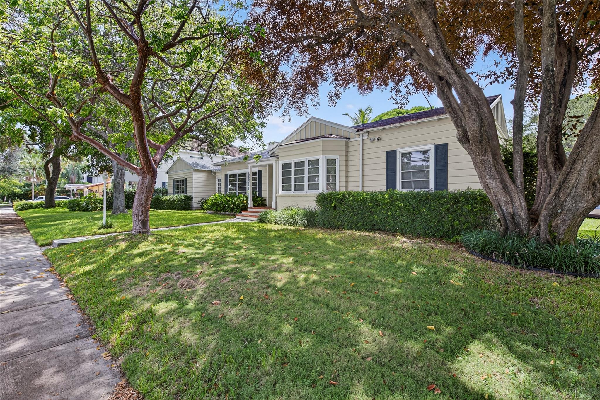 1017 SE 13th Ter Fort Lauderdale, FL 33316