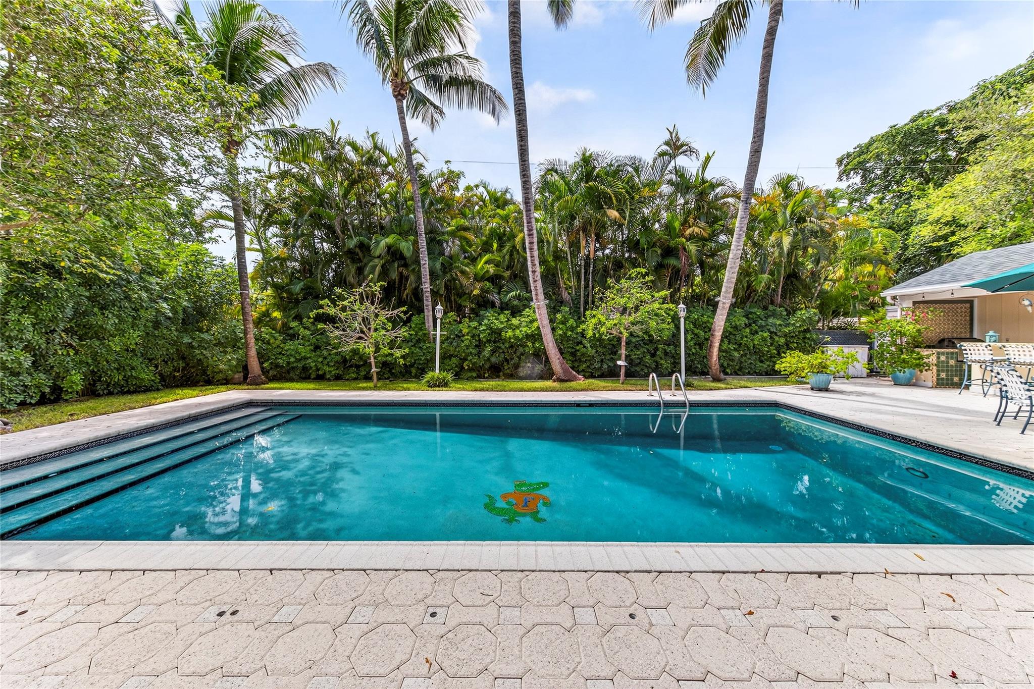 1017 SE 13th Ter Fort Lauderdale, FL 33316