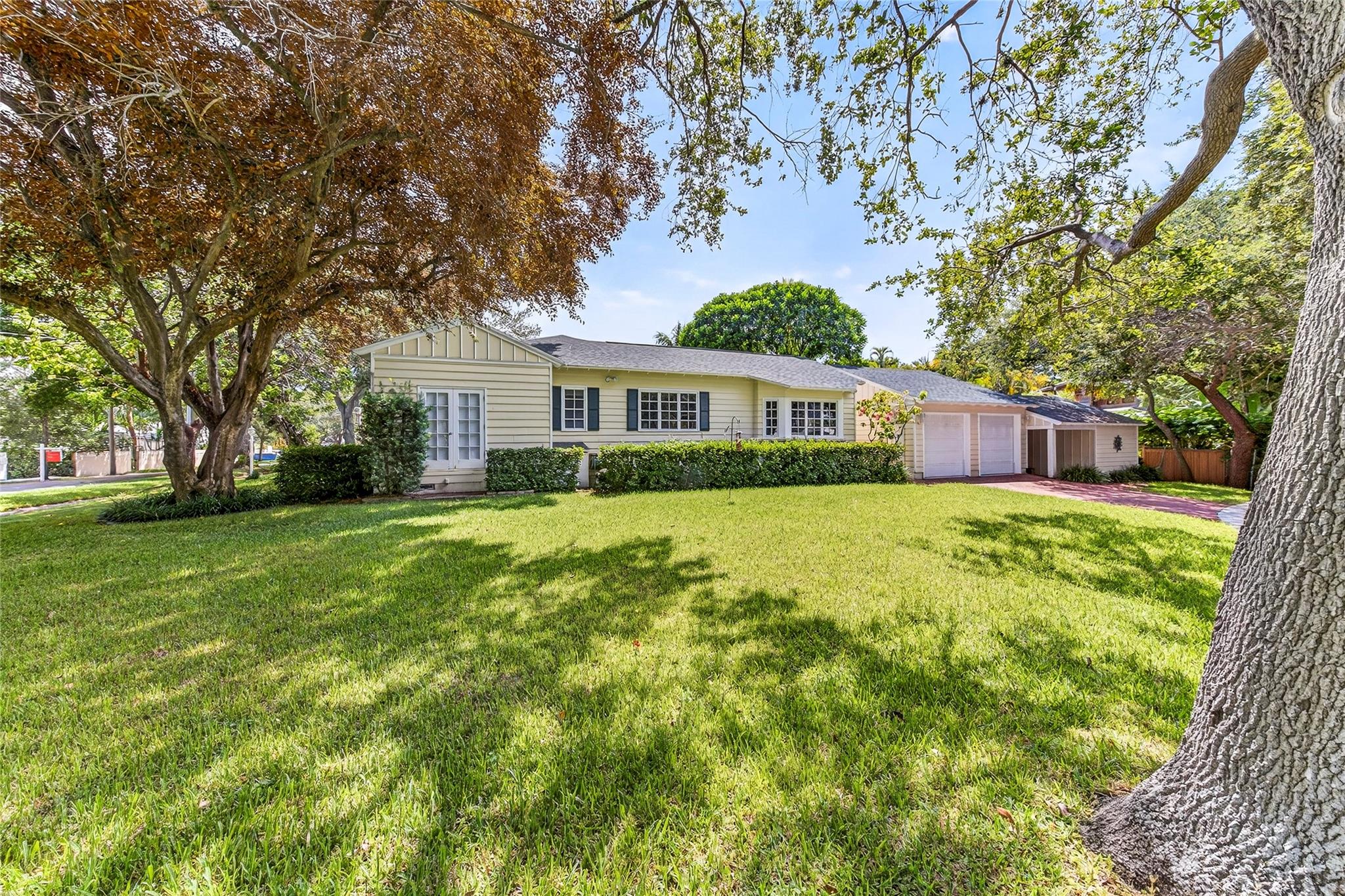 1017 SE 13th Ter Fort Lauderdale, FL 33316