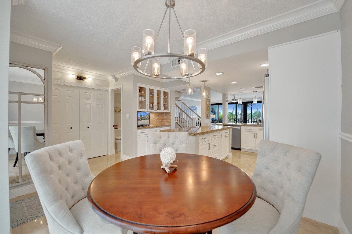 1100 SE 5th #77 Pompano Beach, FL 33060