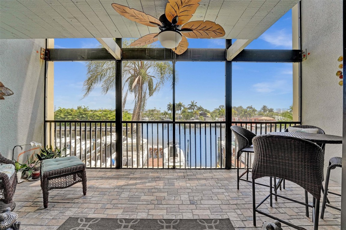 1100 SE 5th #77 Pompano Beach, FL 33060