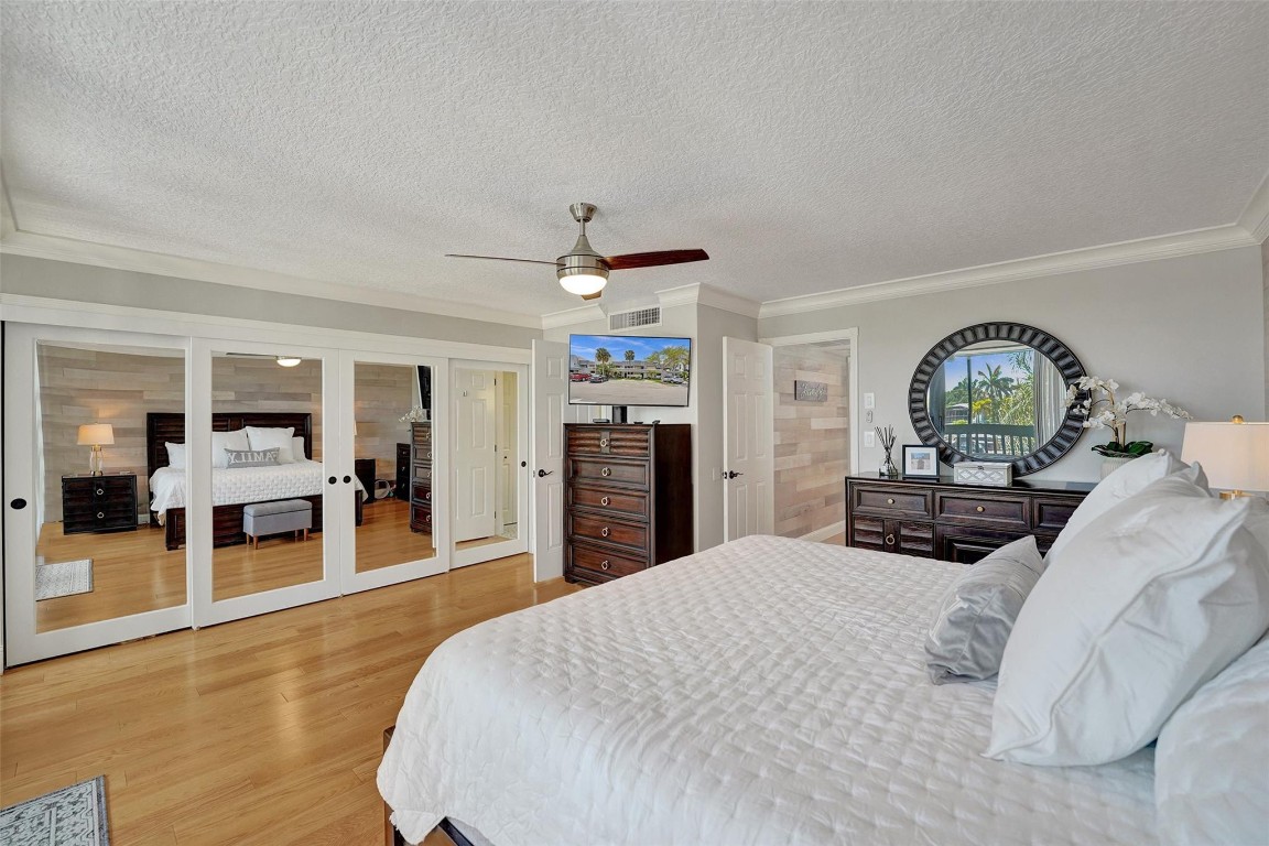 1100 SE 5th #77 Pompano Beach, FL 33060