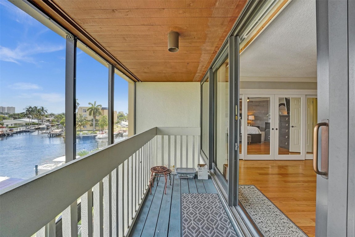 1100 SE 5th #77 Pompano Beach, FL 33060