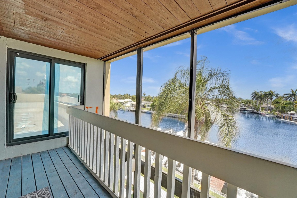 1100 SE 5th #77 Pompano Beach, FL 33060