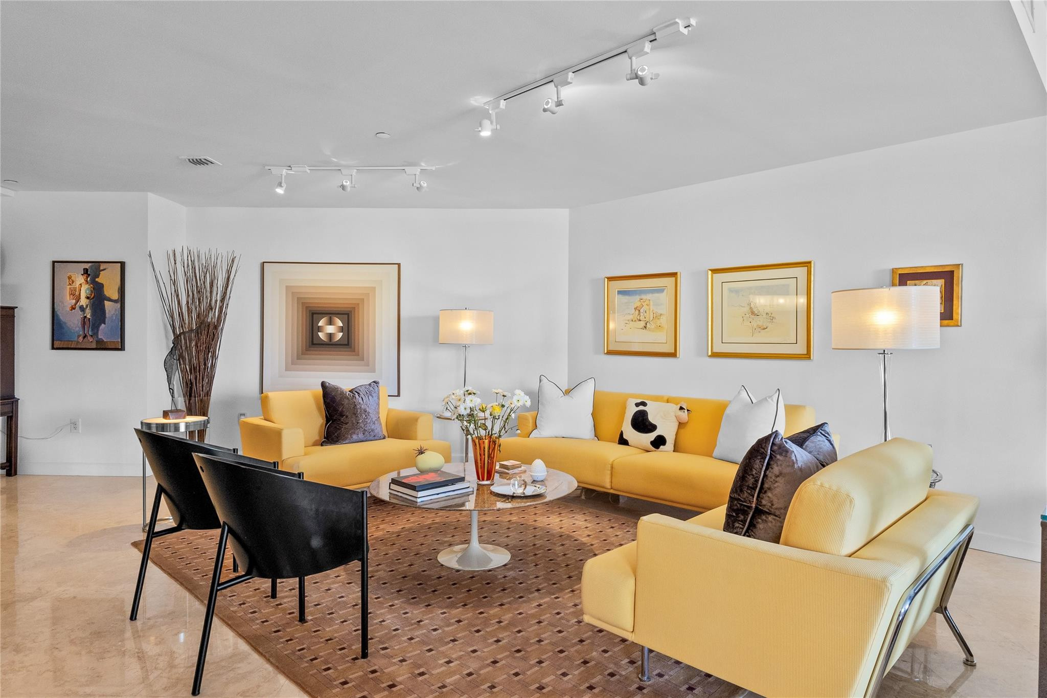 615 Bayshore Dr #301 Fort Lauderdale, FL 33304