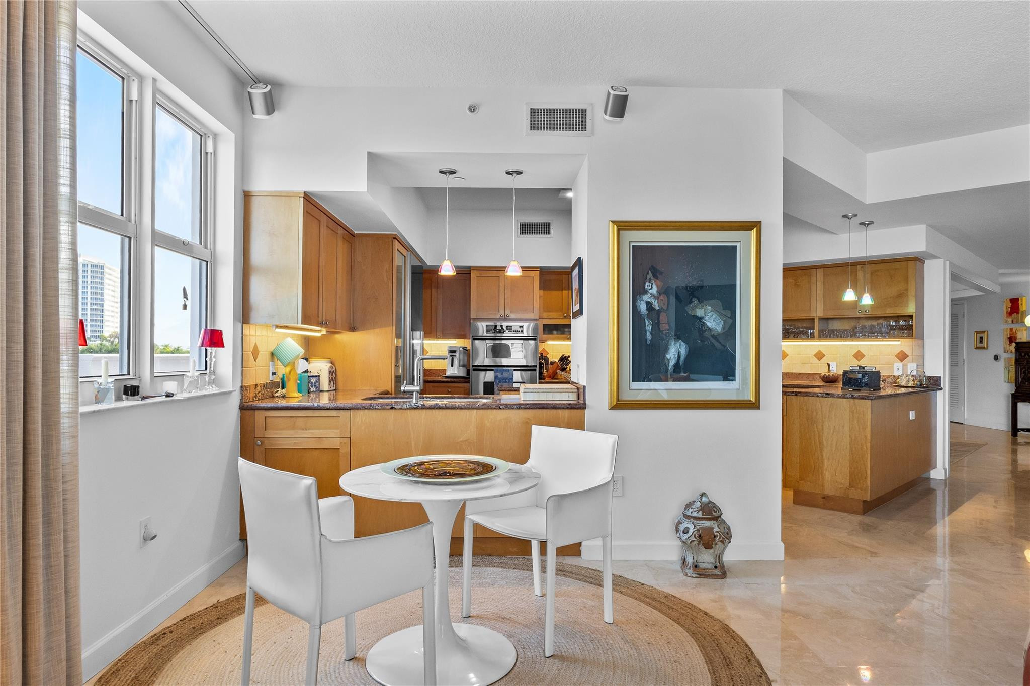 615 Bayshore Dr #301 Fort Lauderdale, FL 33304