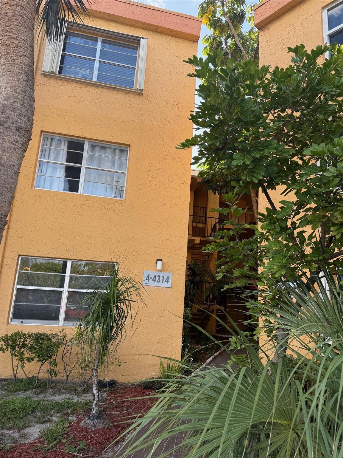 4314 NW 9th Ave #4-1D