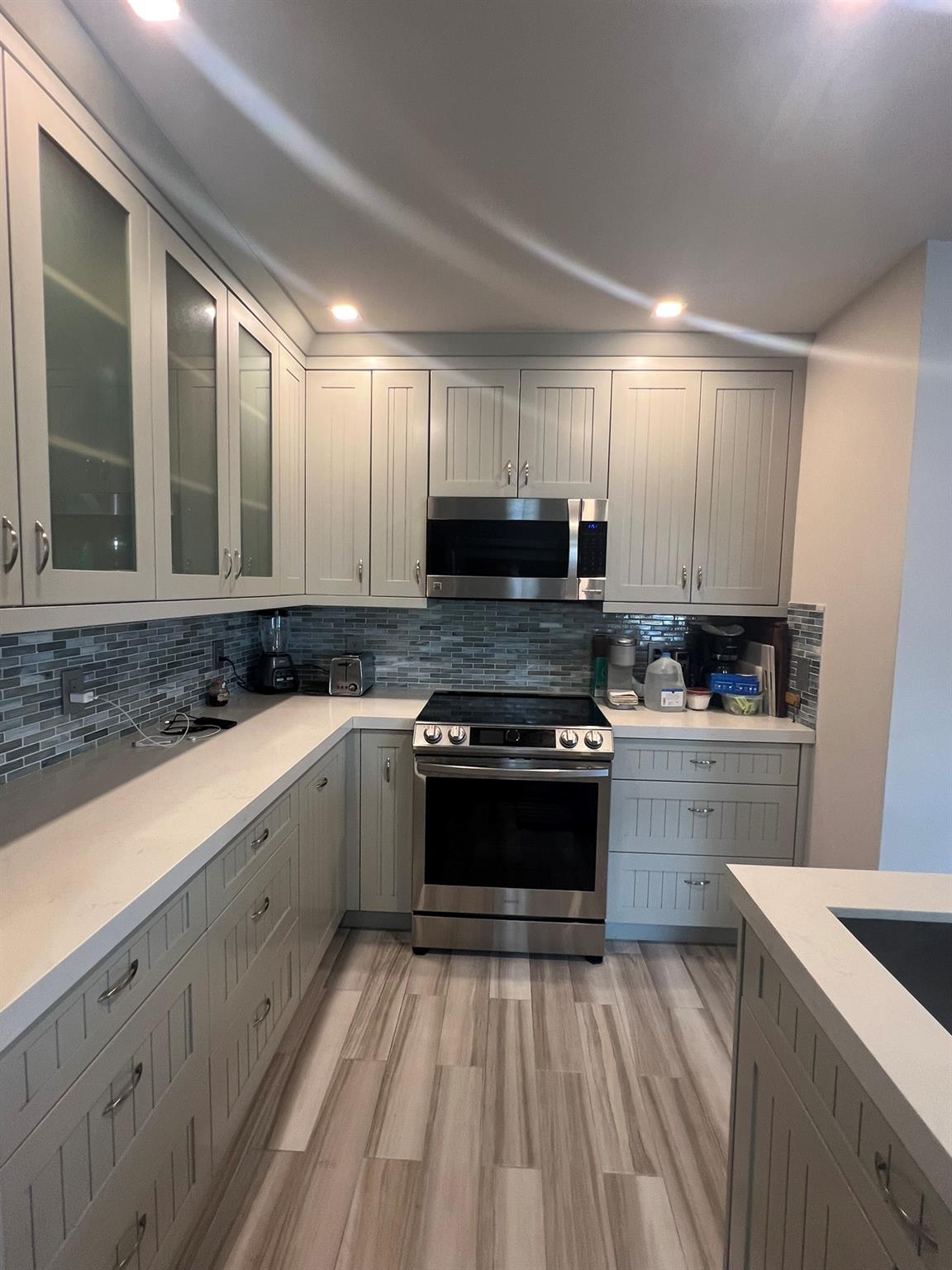 2811 NE 51st St #6 Fort Lauderdale, FL 33308