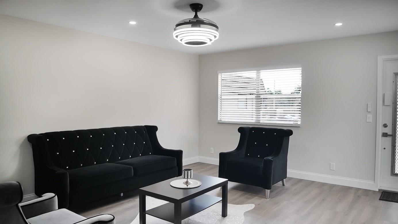 268 Saxony F #268 Delray Beach, FL 33446