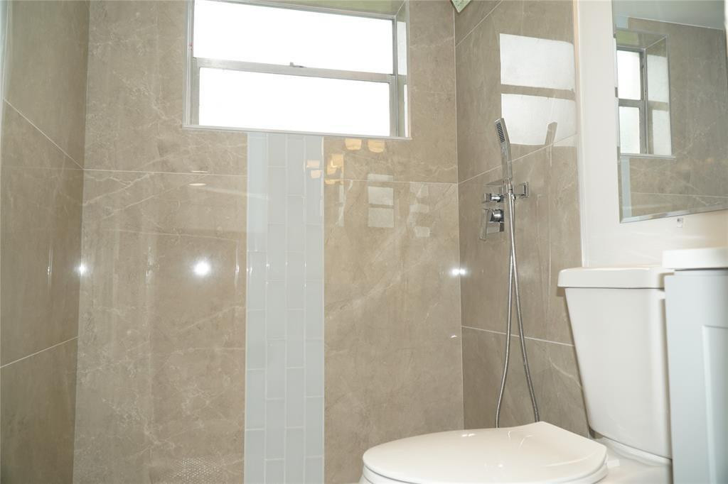 11574 NW 44th St #11574 Coral Springs, FL 33065