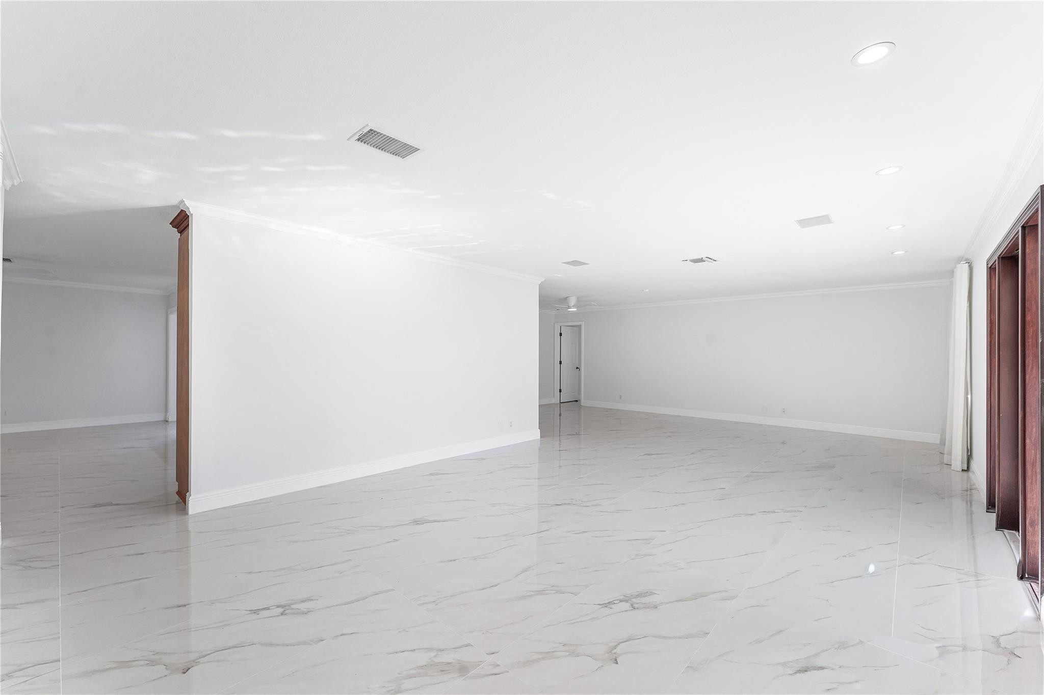 2443 NE 26th Lighthouse Point, FL 33064