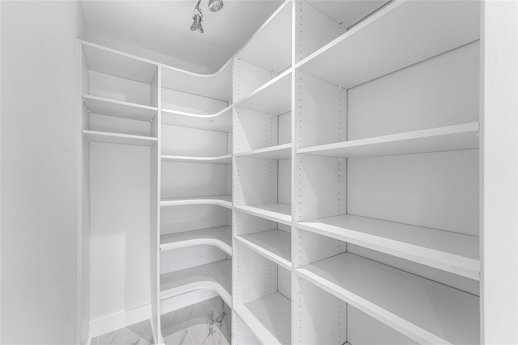 2443 NE 26th Lighthouse Point, FL 33064