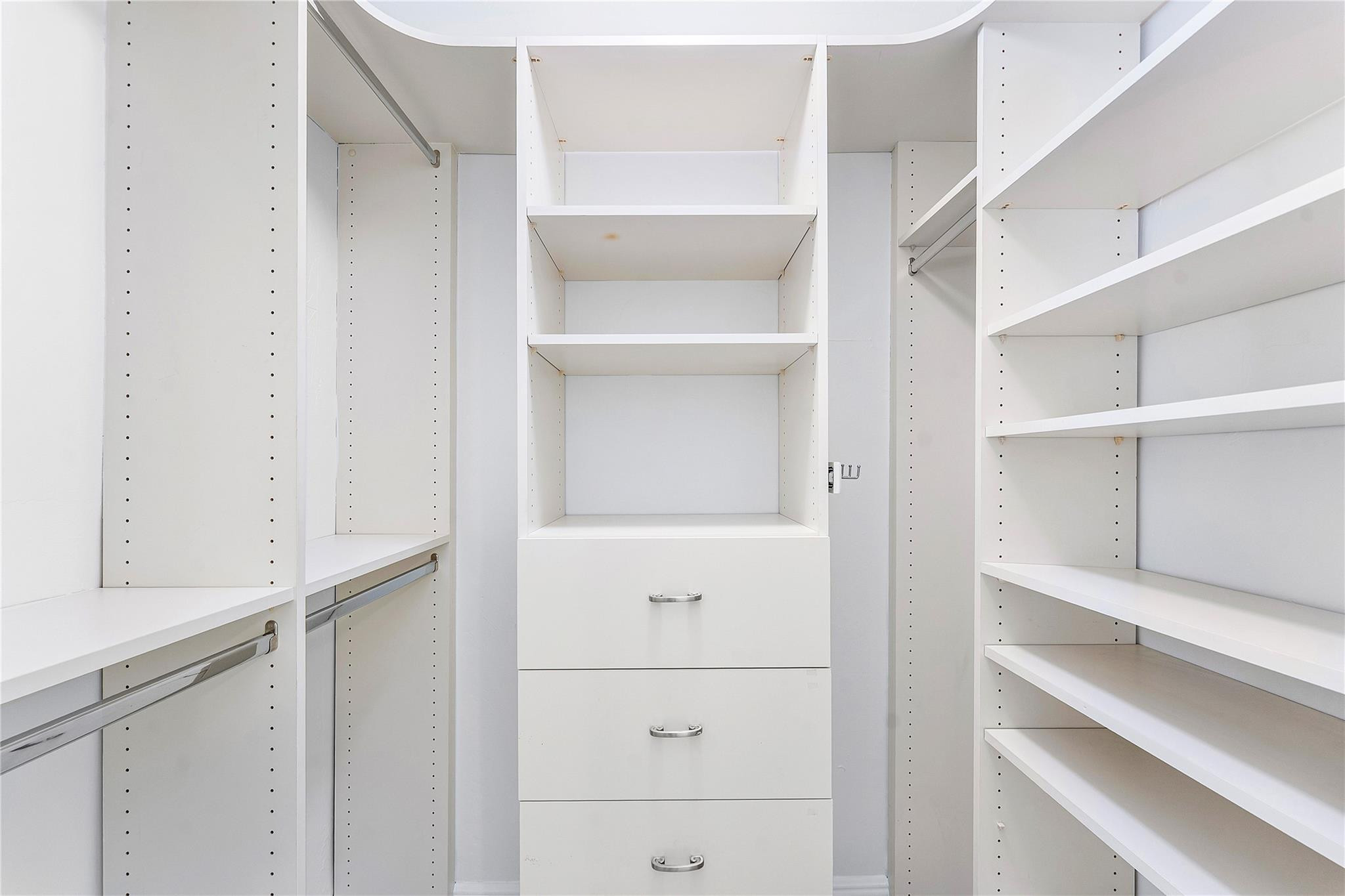 2443 NE 26th Lighthouse Point, FL 33064