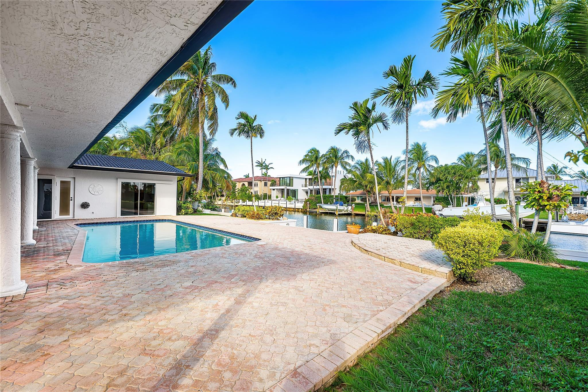 2443 NE 26th Lighthouse Point, FL 33064