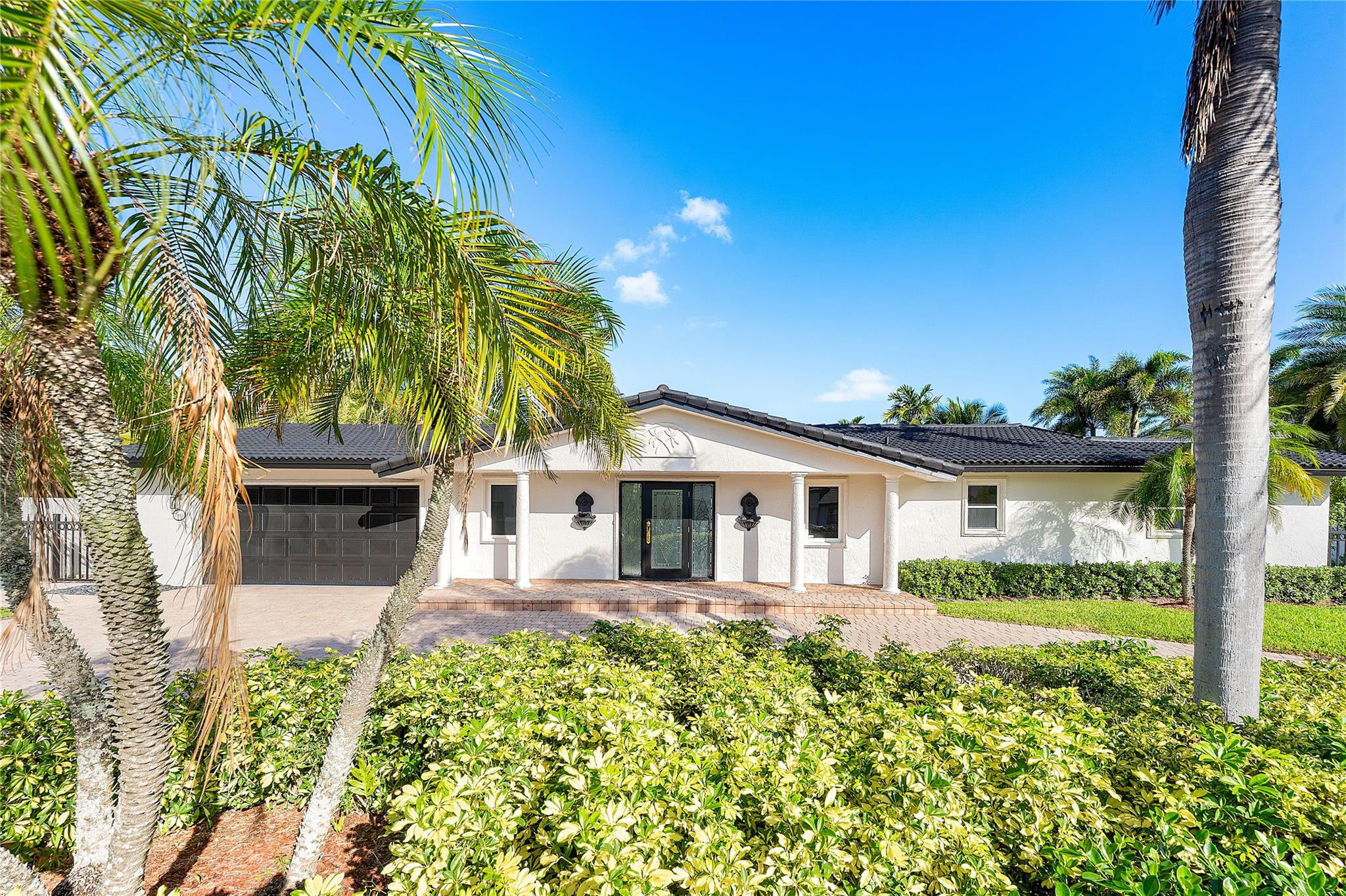 2443 NE 26th Lighthouse Point, FL 33064