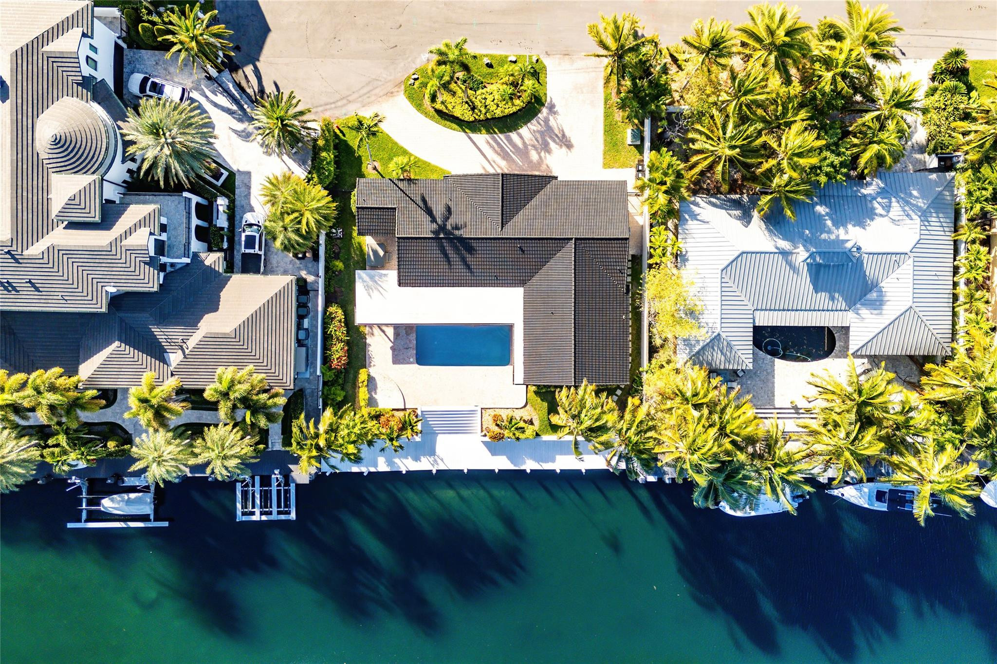 2443 NE 26th Lighthouse Point, FL 33064