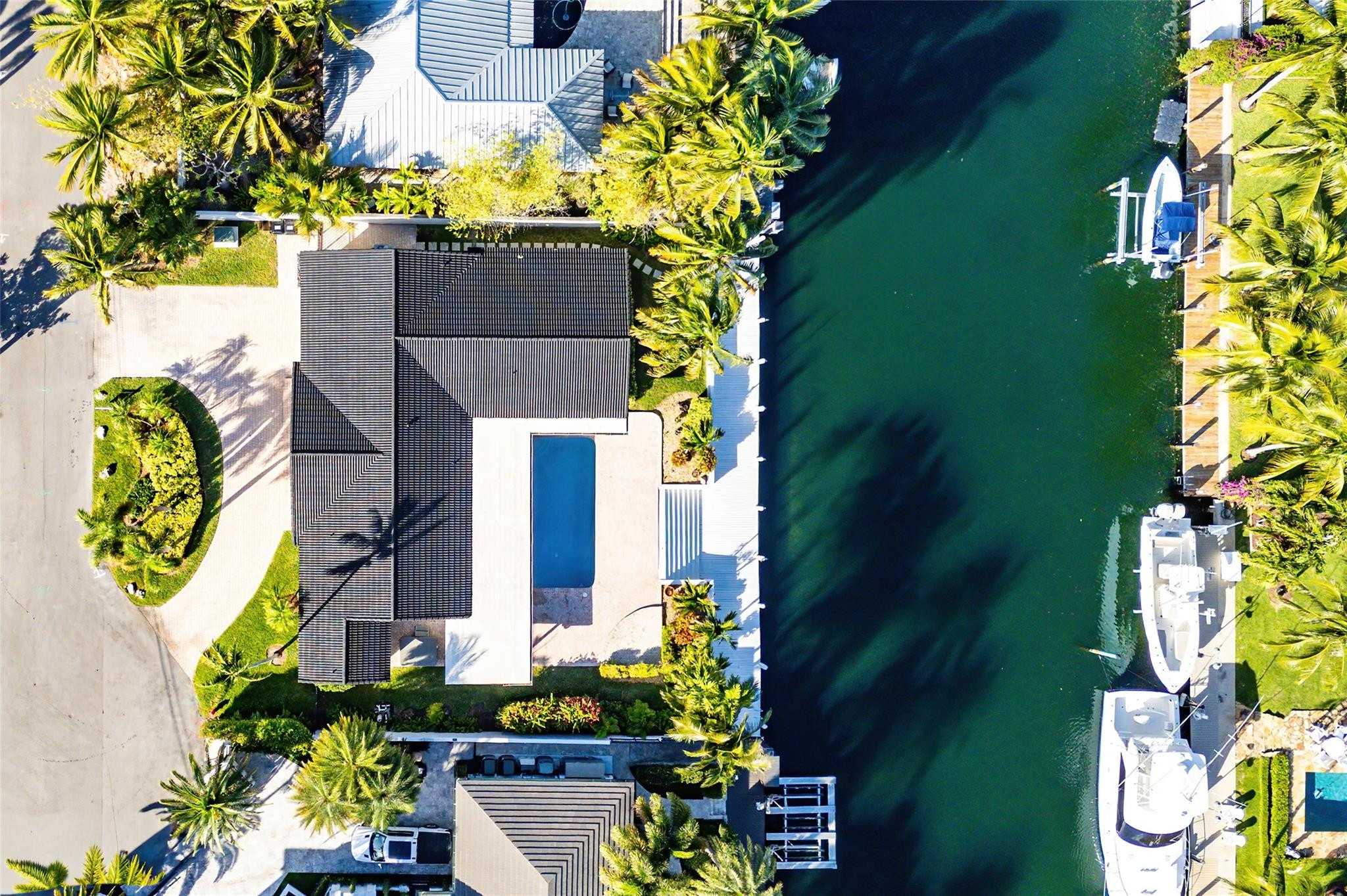 2443 NE 26th Lighthouse Point, FL 33064