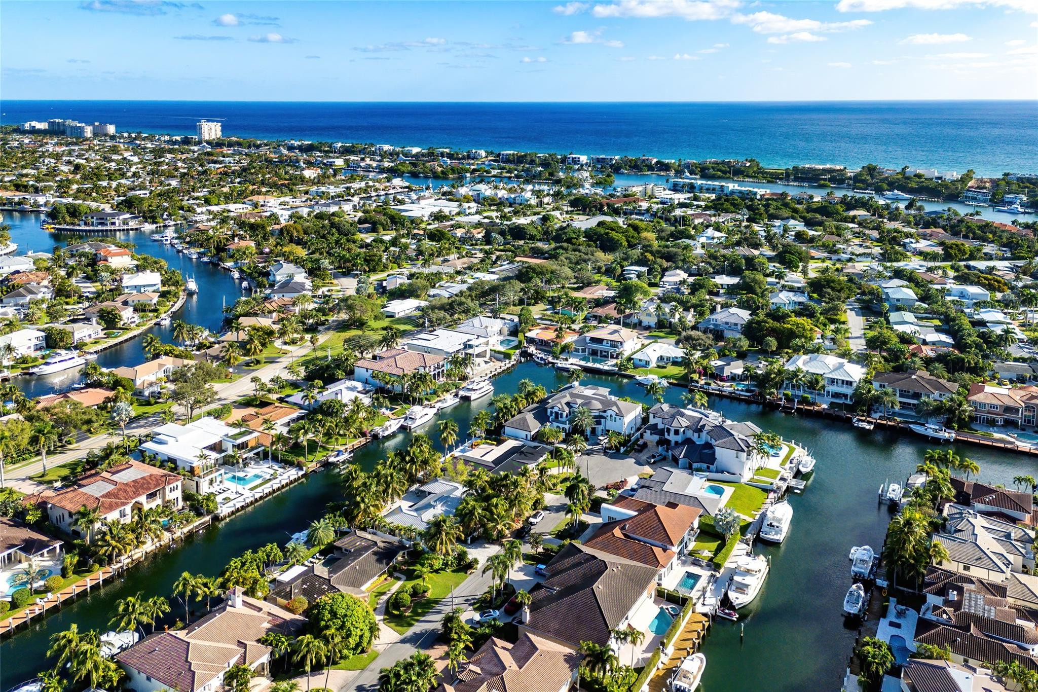 2443 NE 26th Lighthouse Point, FL 33064