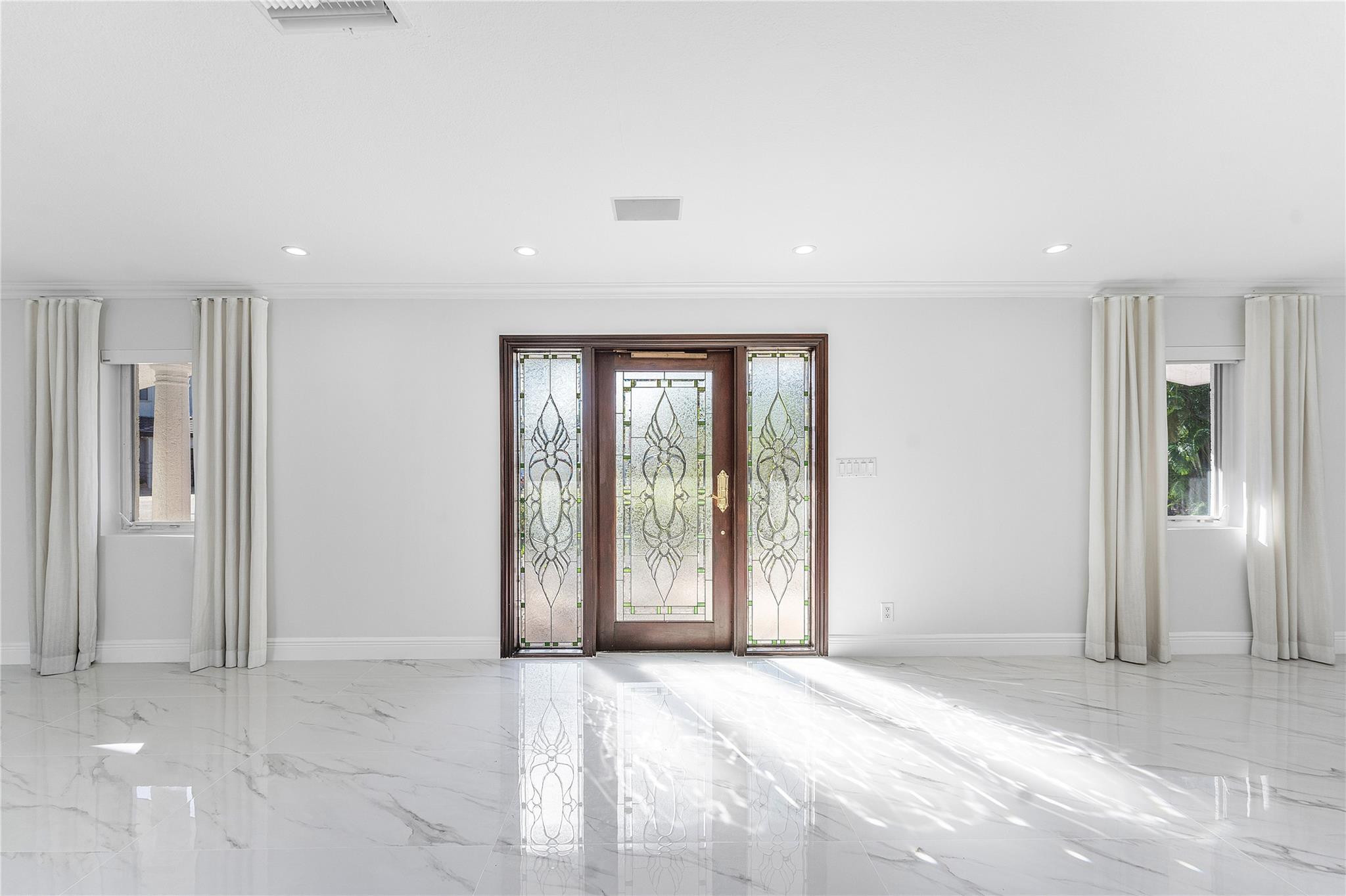 2443 NE 26th Lighthouse Point, FL 33064