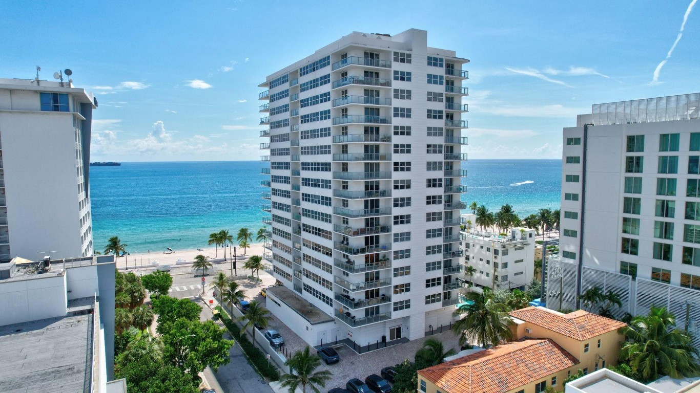 209 N Fort Lauderdale Bch #3D