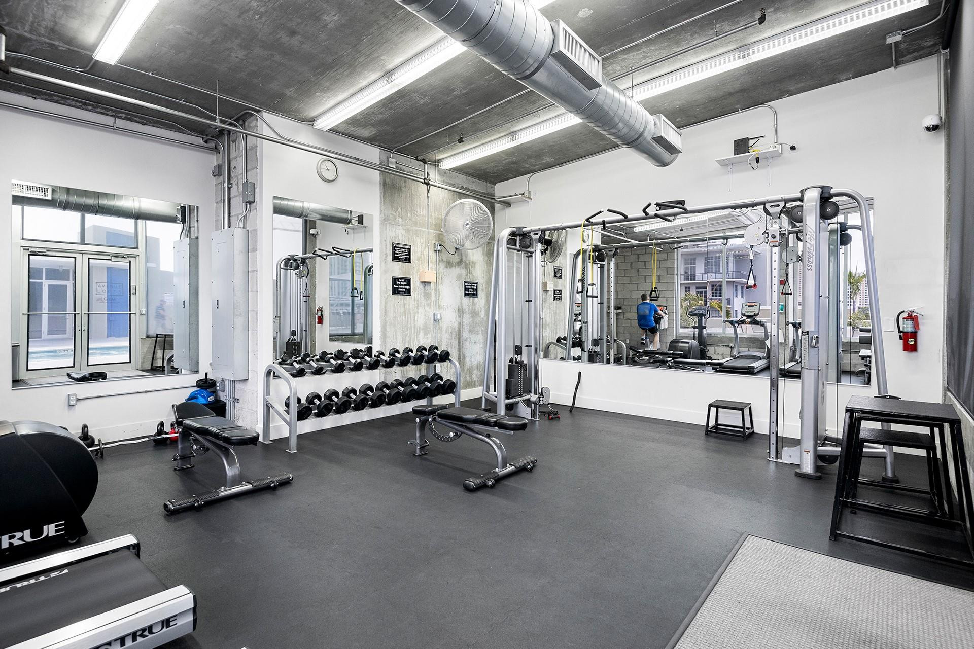 445 N Andrews #404 Fort Lauderdale, FL 33301