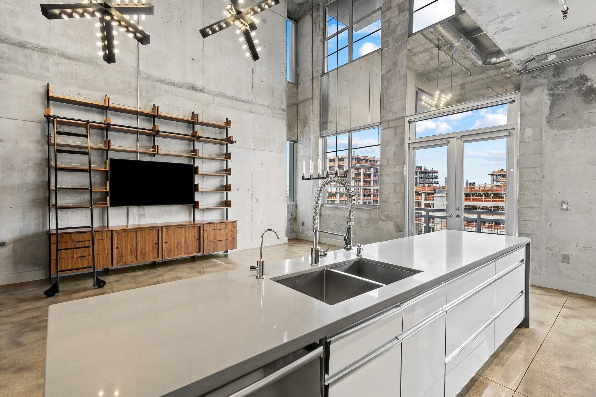 445 N Andrews #404 Fort Lauderdale, FL 33301