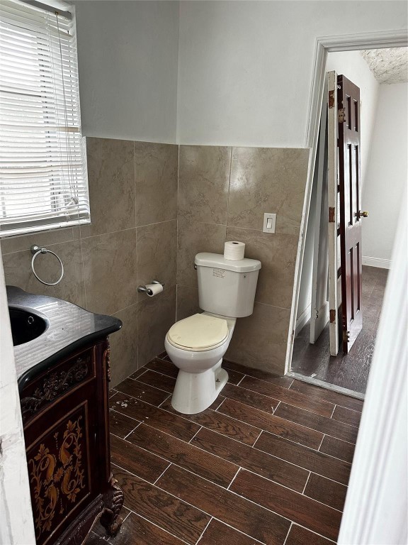 2828 SW 7th Miami, FL 33129