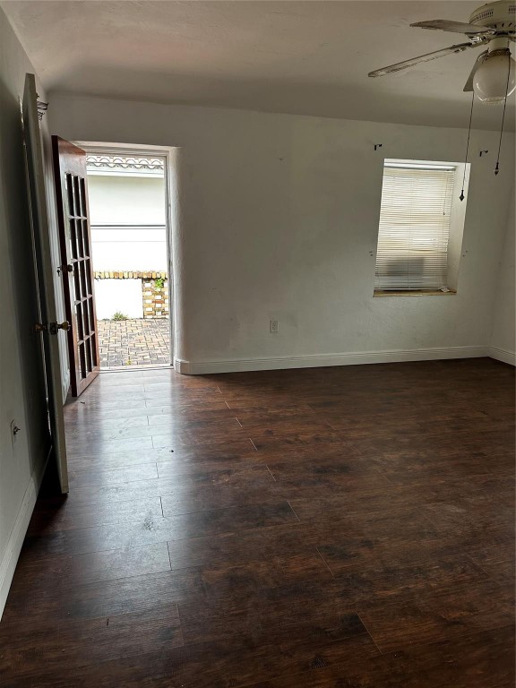 2828 SW 7th Miami, FL 33129