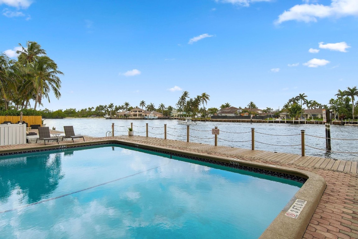 2611 N Riverside #1106 Pompano Beach, FL 33062