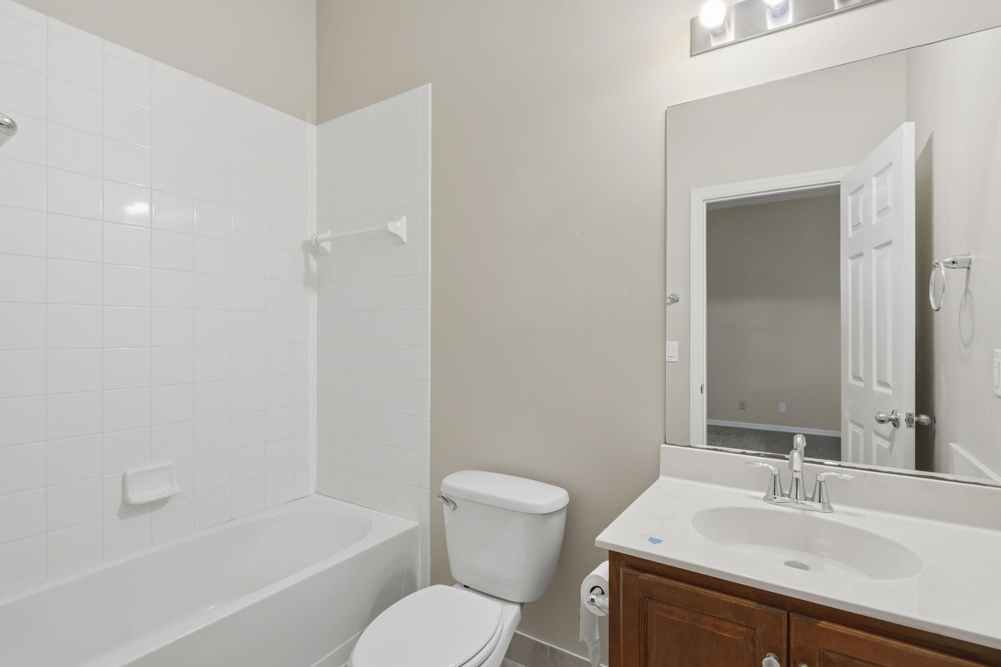 627 Dakota #- Jupiter, FL 33458