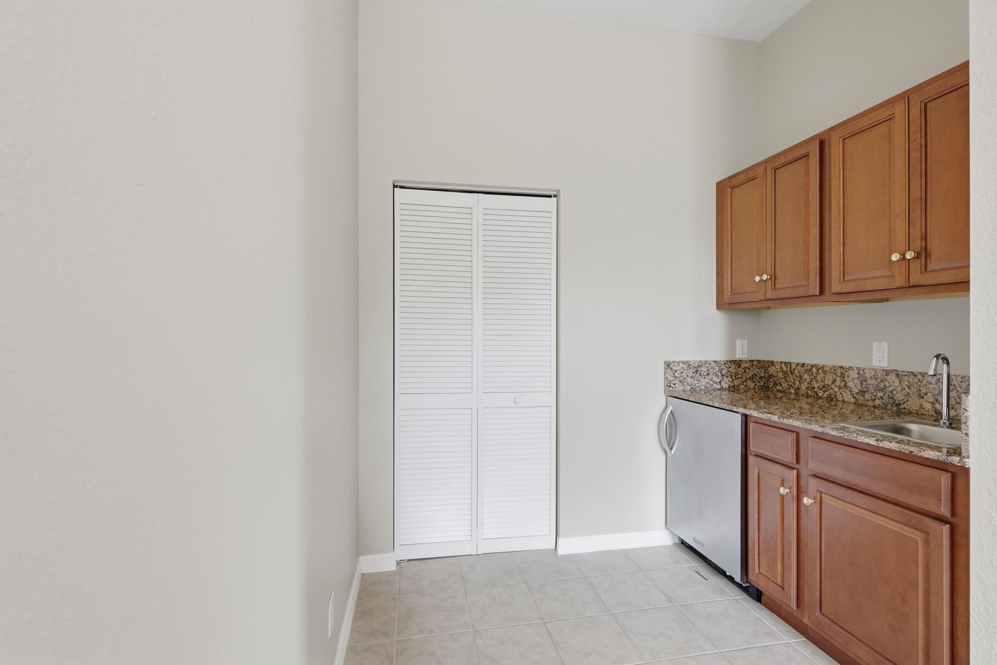 627 Dakota #- Jupiter, FL 33458