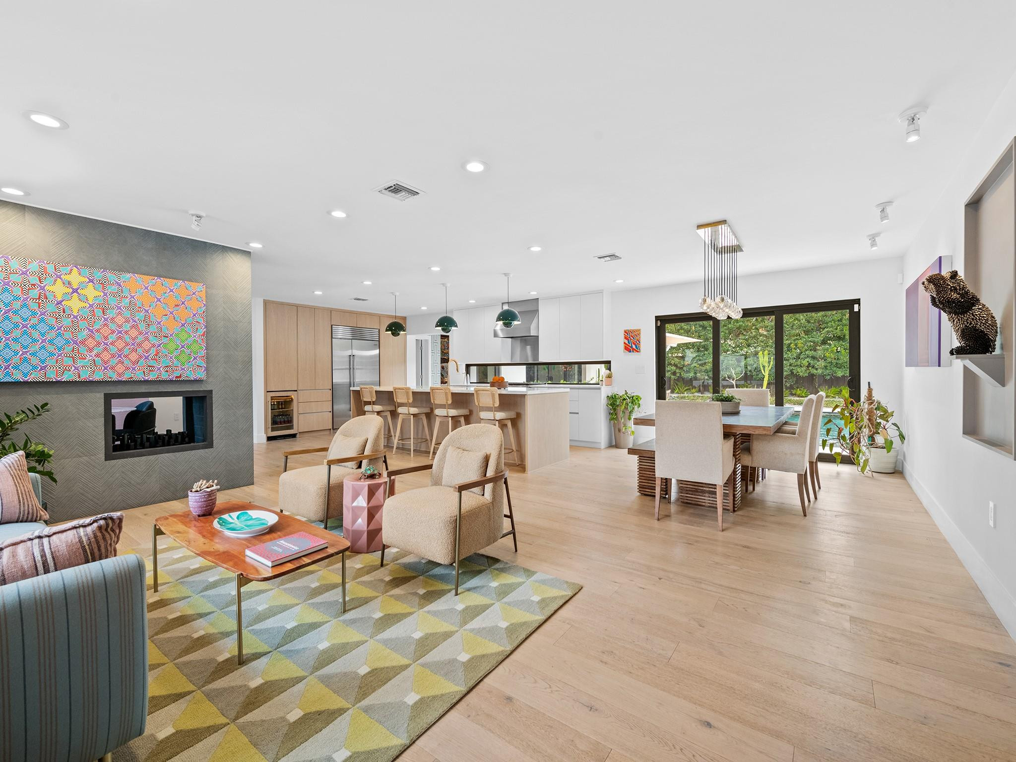 1610 Middle Riv Fort Lauderdale, FL 33305