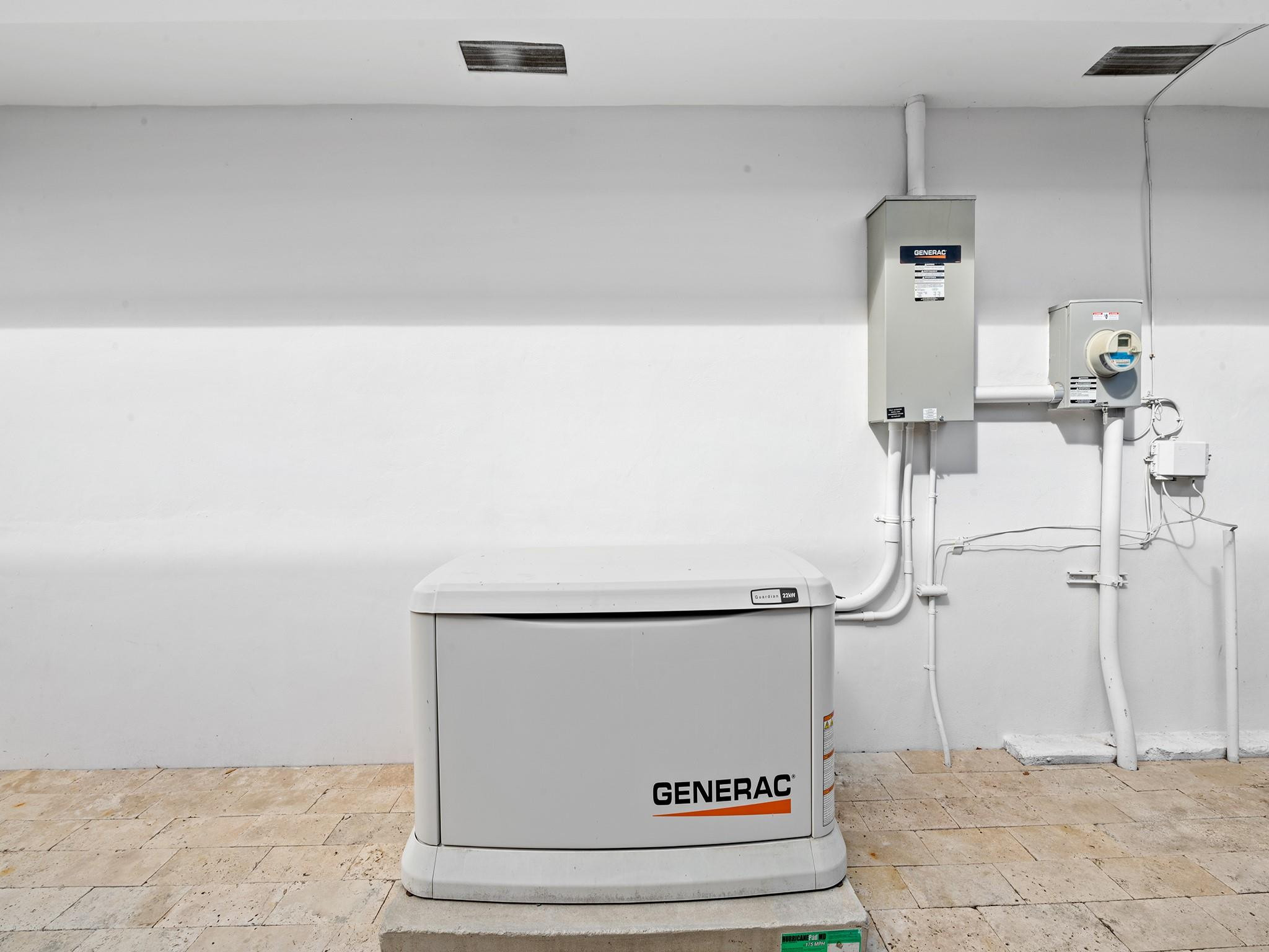 1610 Middle Riv Fort Lauderdale, FL 33305