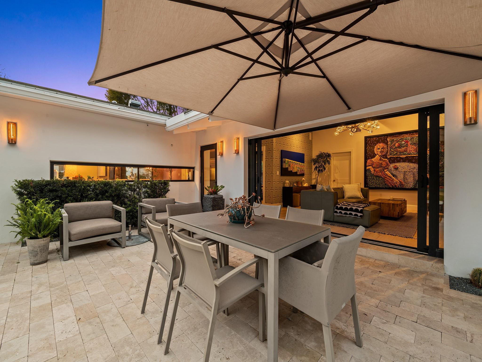 1610 Middle Riv Fort Lauderdale, FL 33305