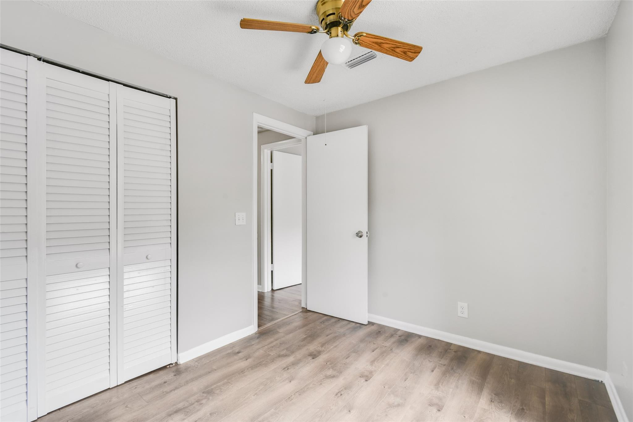 110 Old English Jupiter, FL 33477