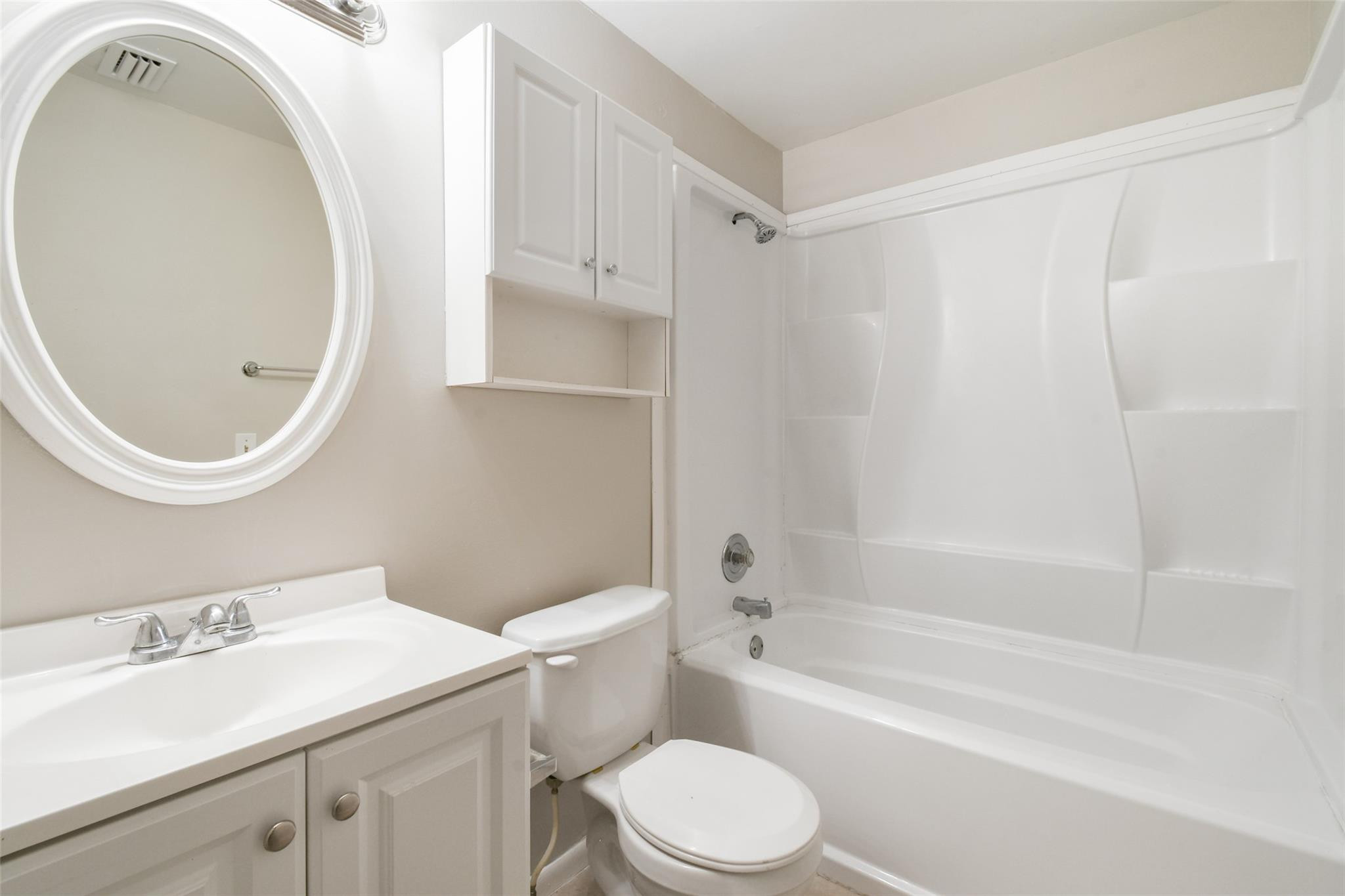 110 Old English Jupiter, FL 33477