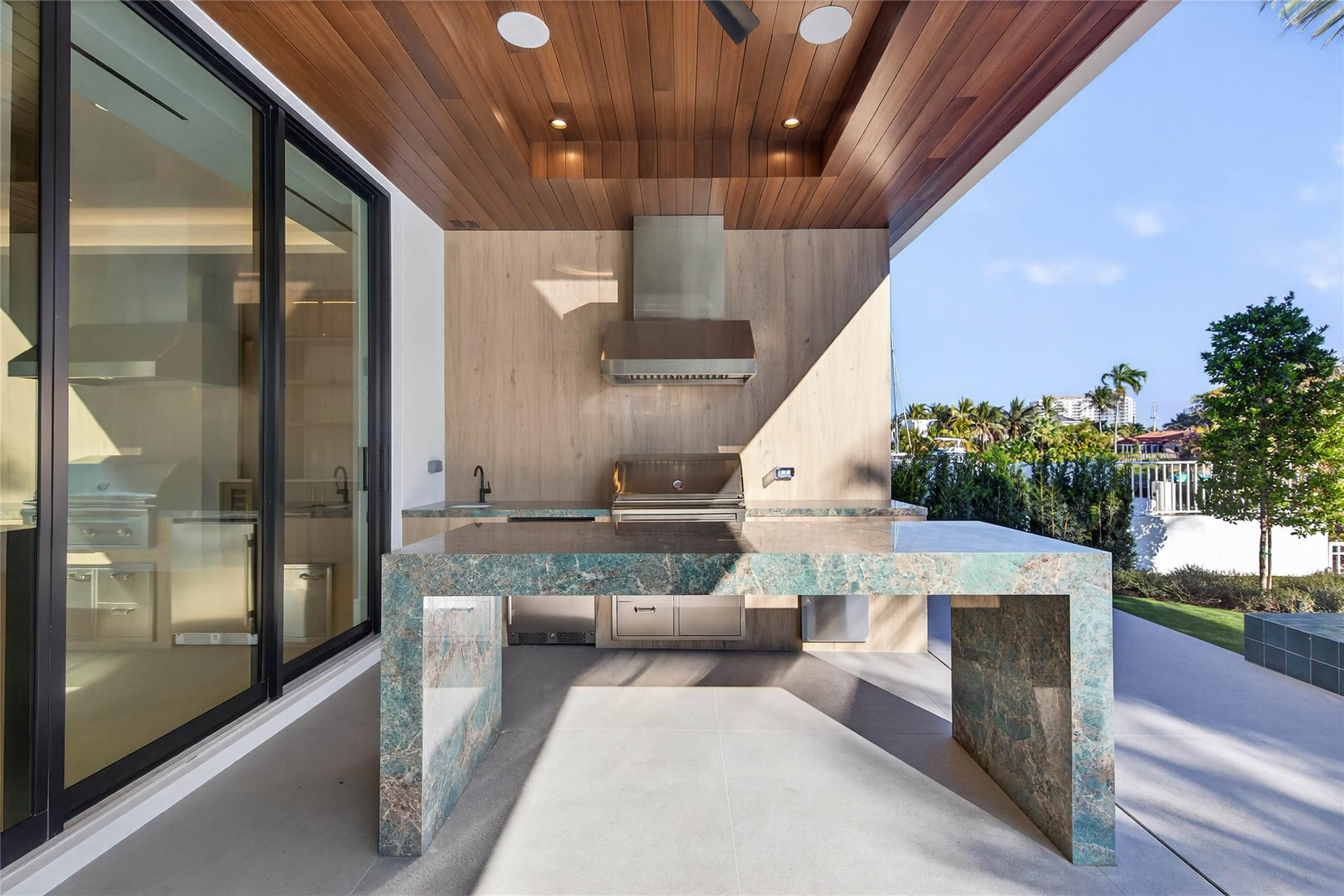 2508 Delmar Fort Lauderdale, FL 33301