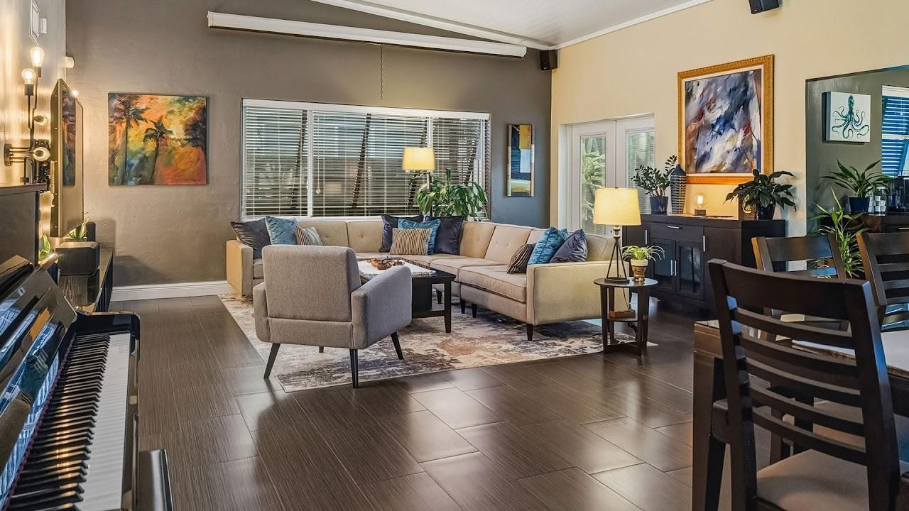 1516 NE 12th Fort Lauderdale, FL 33304